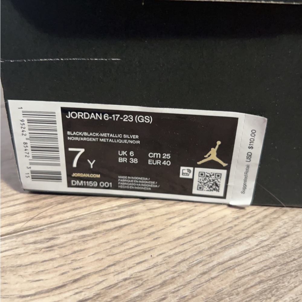 Air Jordan 6-17-23 View 5